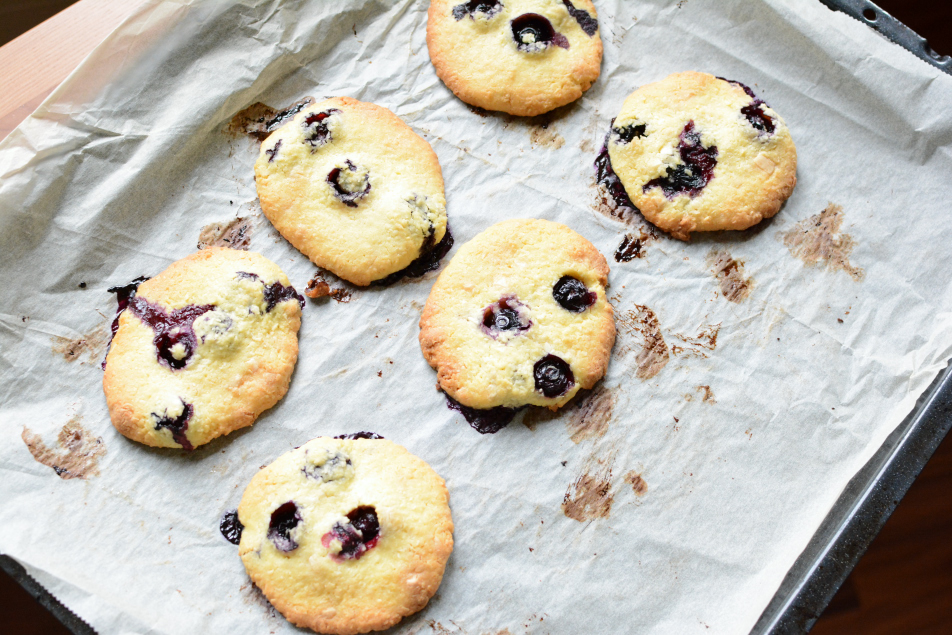 sommerliche Heidelbeer-Cookies