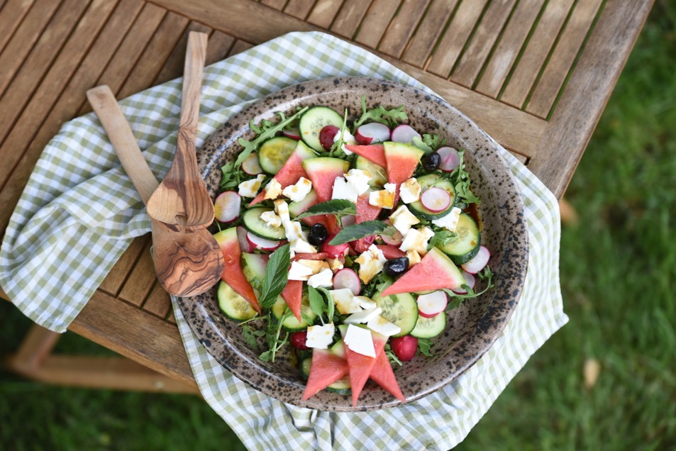 Sommersalat mit Wassermelone und Feta